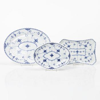 Royal Copenhagen, A 46 pieces "Blue Fluted Half Blond" service, 'Musselmalet', 1889-1922 and post 1923.