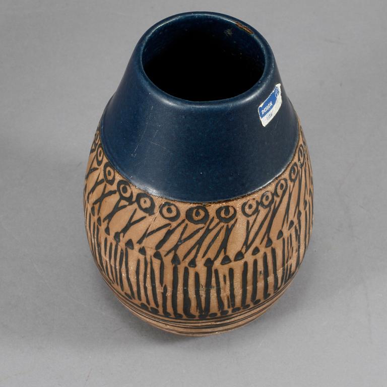 VASER, 2 stycken, stengods. Lisa Larson, Gustavsberg, 1950-60-tal.