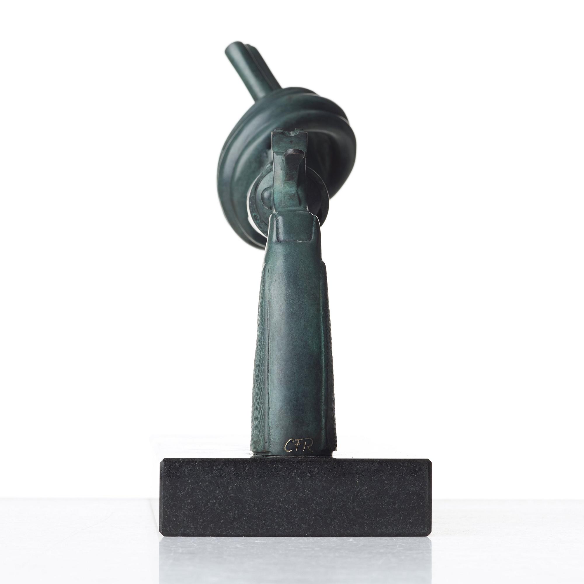 Carl Fredrik Reuterswärd, "Non-violence".