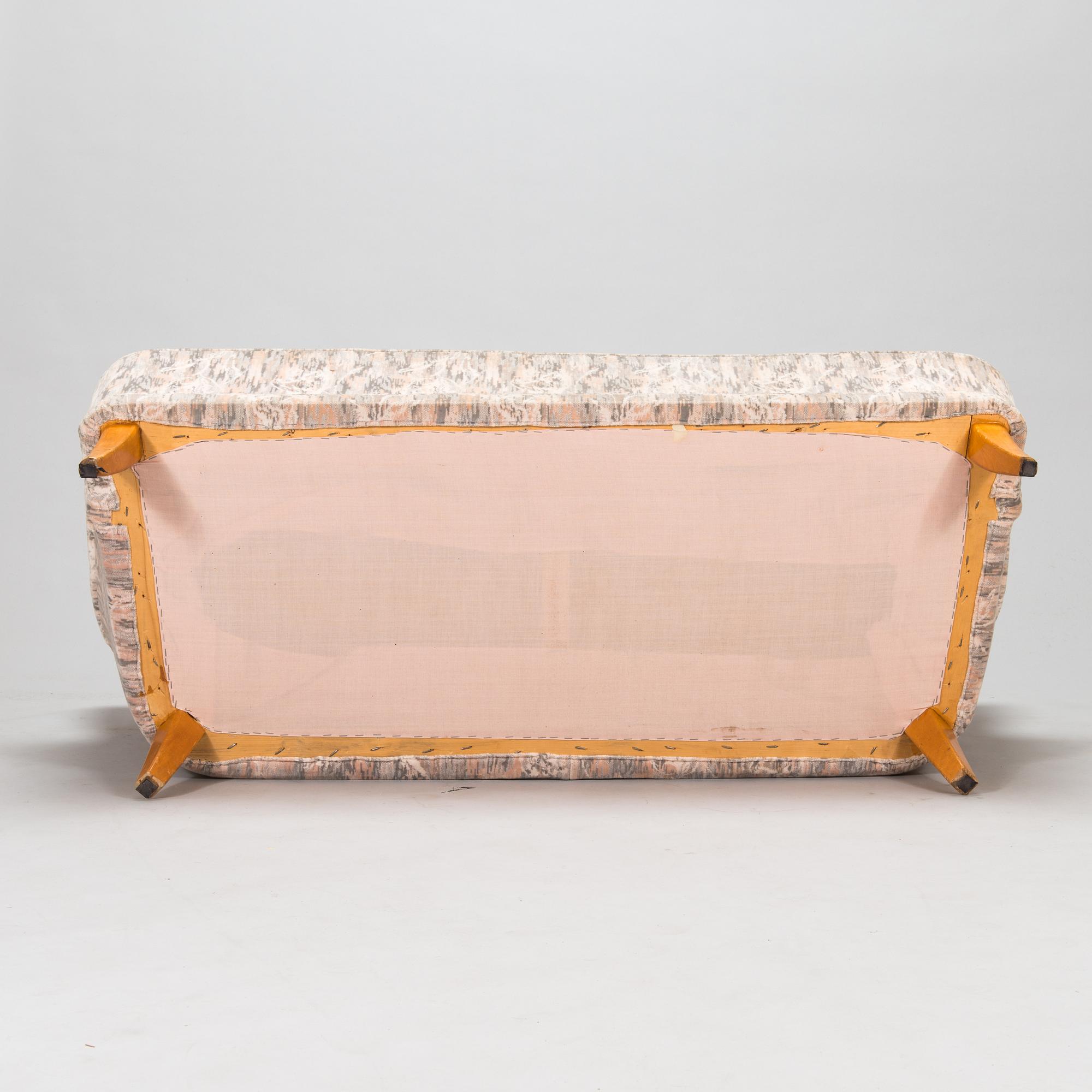 Ilmari Lappalainen, A sofa 'Laila' designed 1948 for Asko.