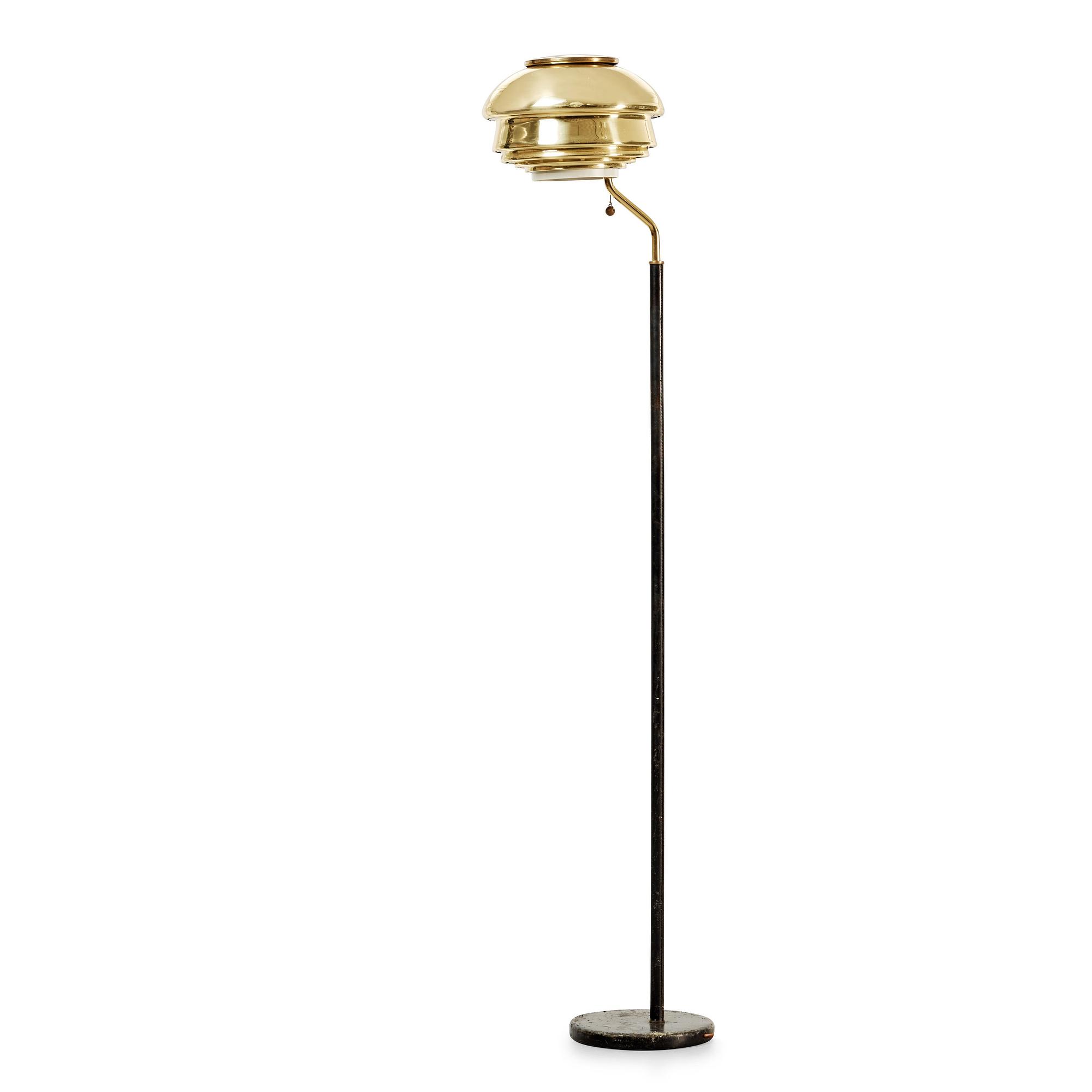 ALVAR AALTO, golvlampa, "A 808", sannolikt för Valaisinpaja, Finland 1970-talets slut.