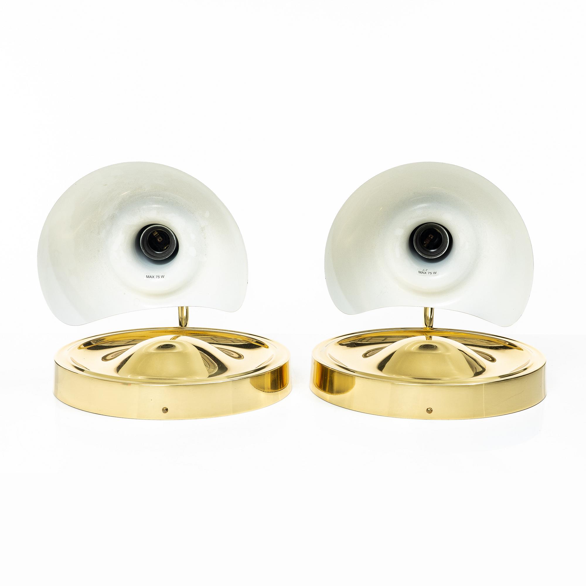 Josef Frank, Wall lamps, a pair, model 2389, Svenskt Tenn.