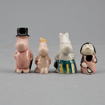 FIGURINER, 4 st, porslin, troligen Bobergs Fajansfabrik, Gävle, 1950-tal.