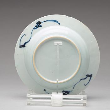 A set of six blue and white dishes, Qing dynasty, Qianlong (1736-95).