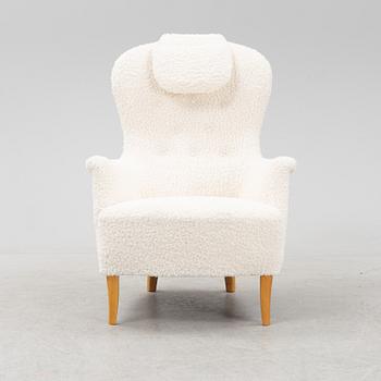 Carl Malmsten, fåtölj, "Farmor", AB O.H. Sjögren, Tranås, 1987.