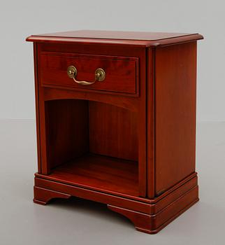 SÄNGBORD, Grange, 1900-talets andra hälft.