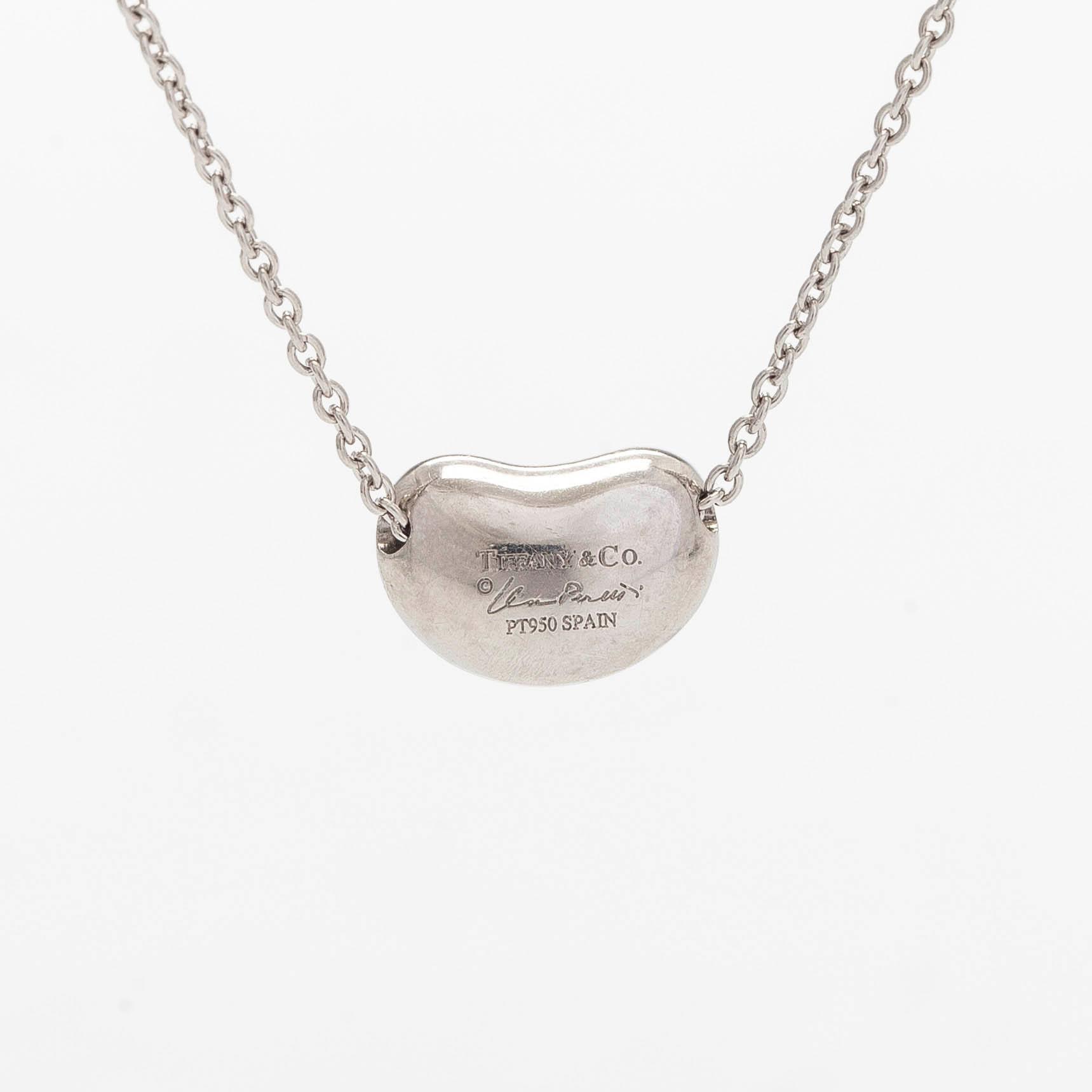 Tiffany & Co, Elsa Peretti, kaulakoru "Bean" platinaa ja timantteja.