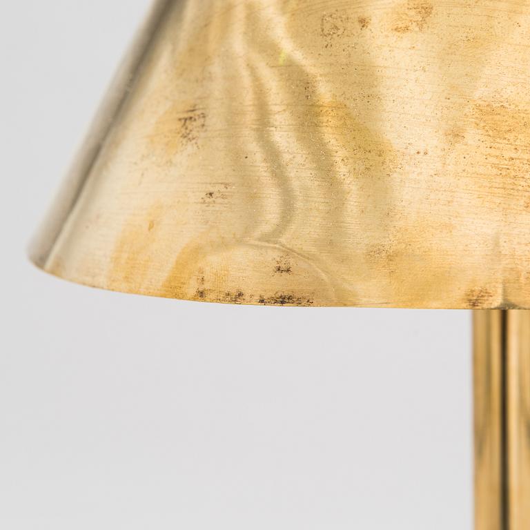 Paavo Tynell, a mid 20th century table lamp for Taito.