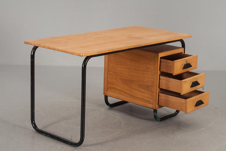 SKRIVBORD, 1900-talets andra hälft.