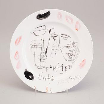 An unique porcelain plate by Siri Derkert, Gustavsberg.