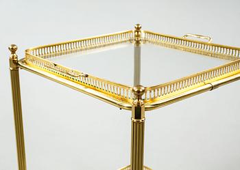 A serving trolley from the foruth quarter of the 20th century.