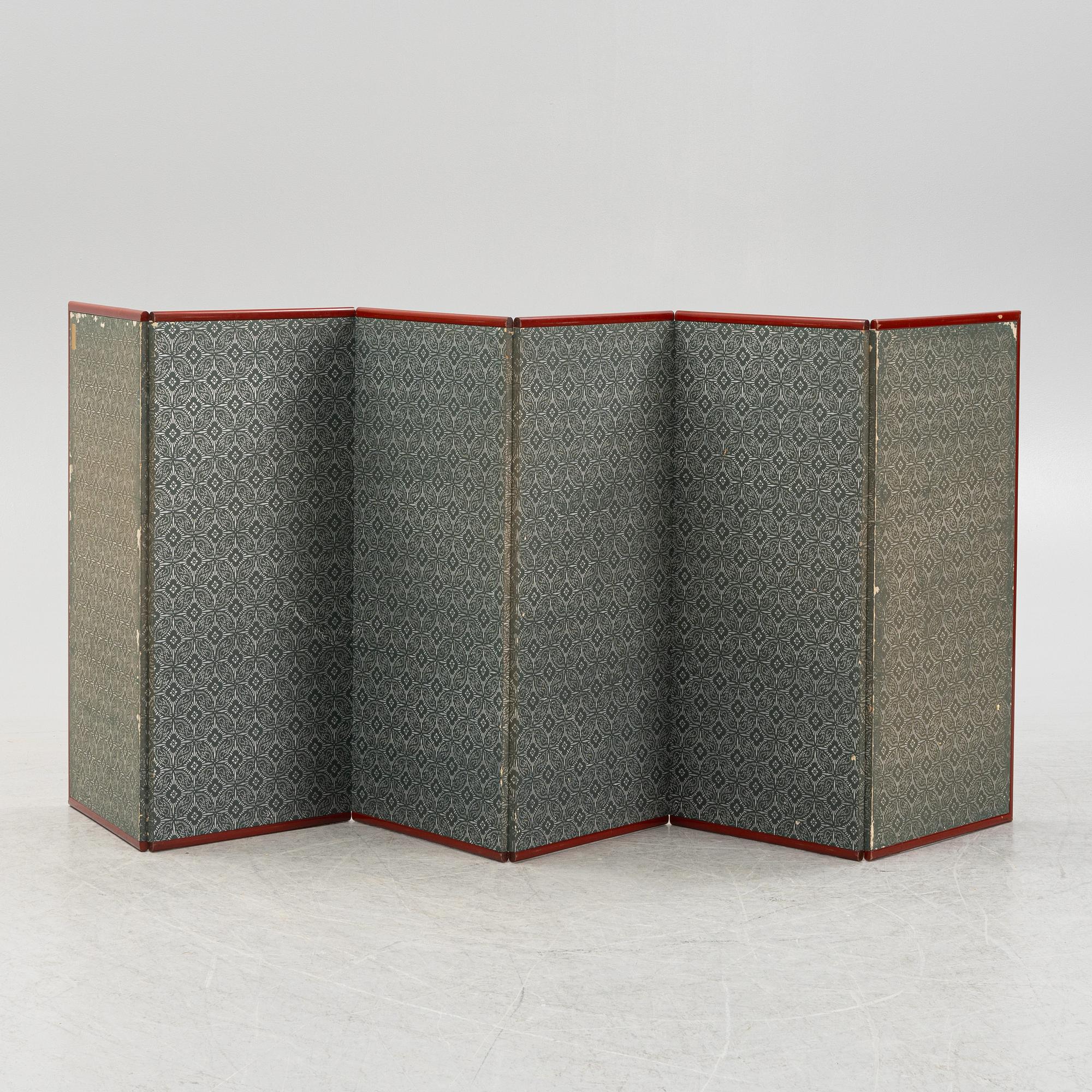 Vikskärm med träsnitt, okänd konstnär, Japan, 1900-tal.