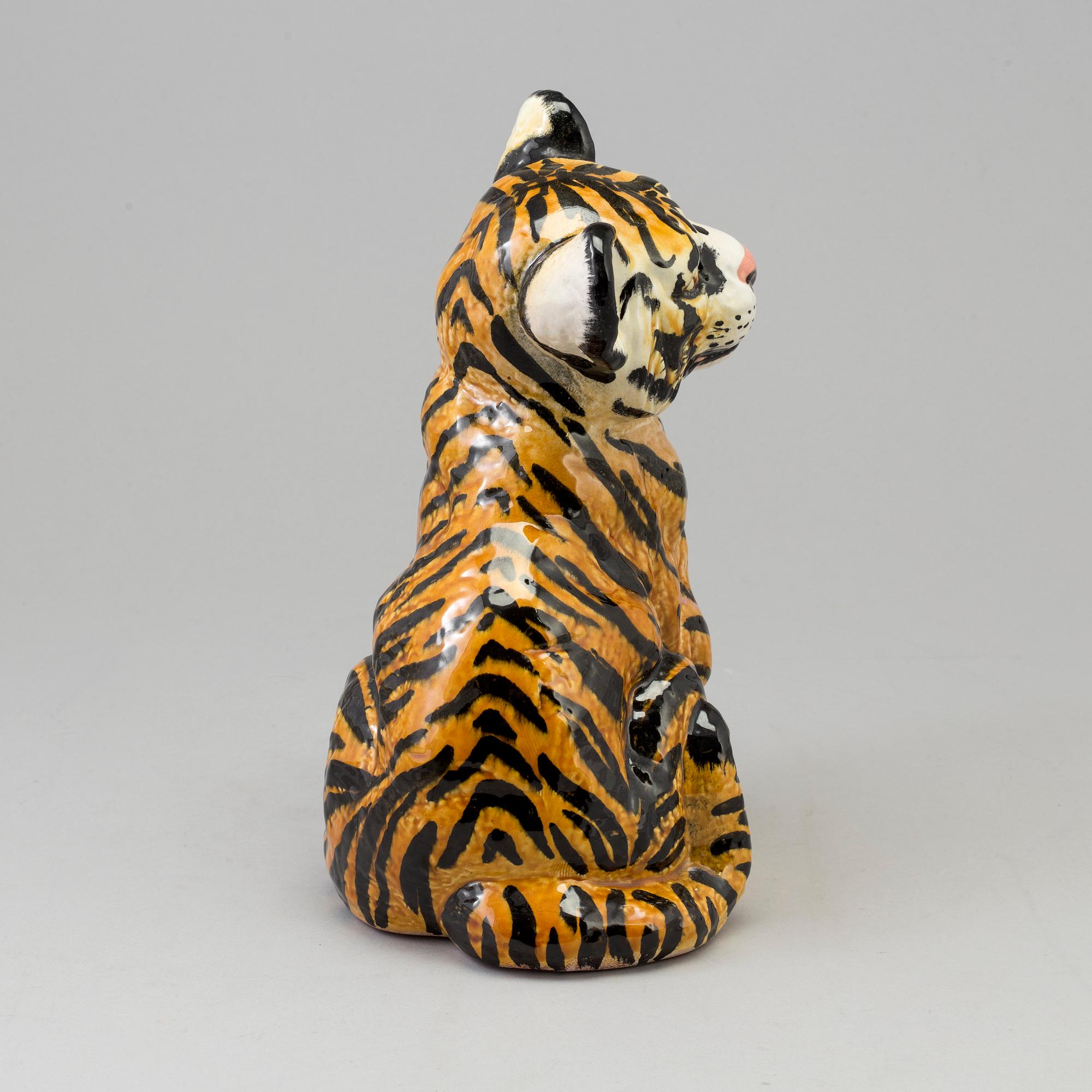 a ceramic figurine, Italy, late 20th century.