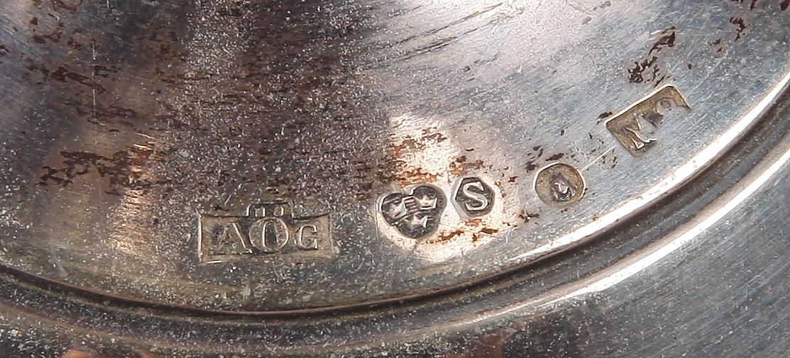 BÄGARE, 3 st, silver, bl.a CG Hallberg Stockholm, 1900-tal.