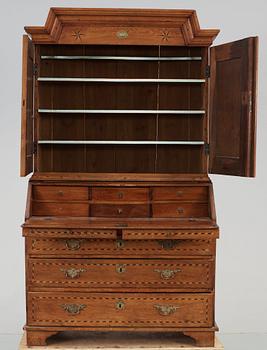 SKRIVSKÅP, senbarock, Småland, 1700-tal.