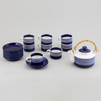 A creamware tea service, 11 pieces, "Kobolt" by Karin Björquist for Gustavsberg.