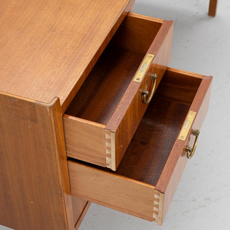 Josef Frank, Dressing table / writing desk, model 736, Firma Svenskt Tenn.
