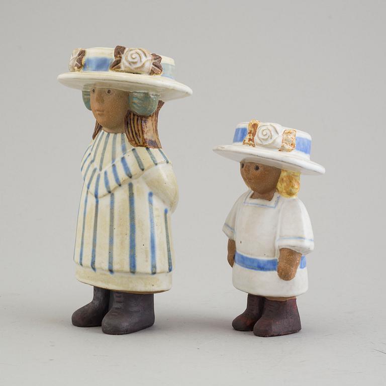 LISA LARSON, 2 stoneware figurines.