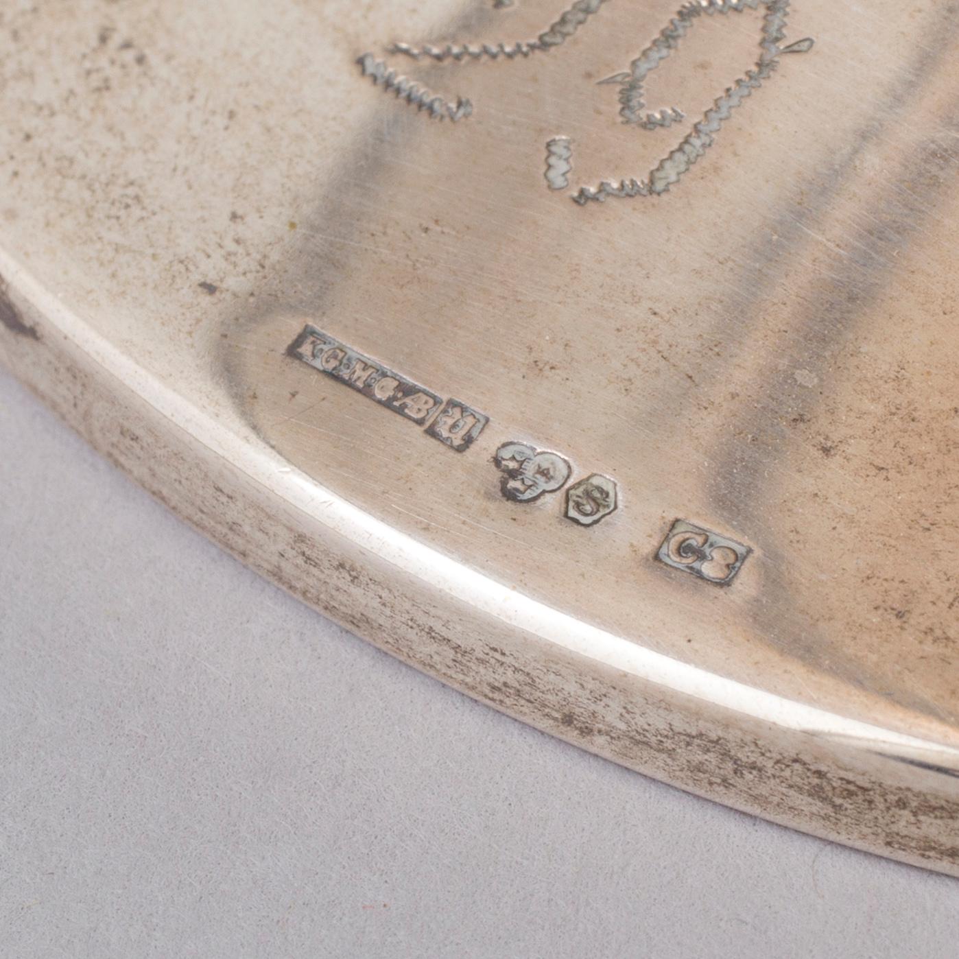 A silver bowl. K.G.M.G, Uppsala, 1929.