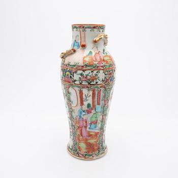 Porslin, 3 delar, Kina, Kanton, 1800-tal.