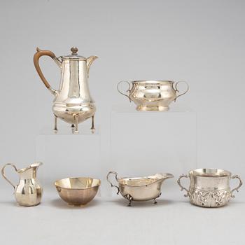 Six silver objects, 19th and 20th century.