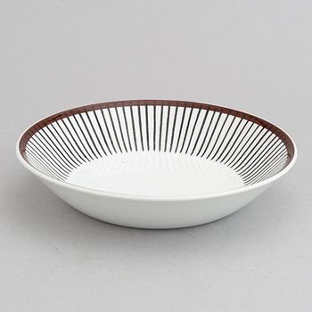 Stig Lindberg, ca 30 pieces "Spisa Ribb". Gustavsberg.