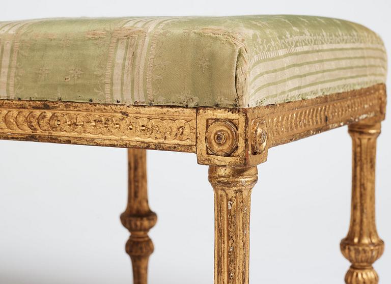 Kungliga taburetter, ett par, av Erik Öhrmark och Pehr Ljung efter ritning av Louis Masreliez, 1790-tal, Sengustavianska.