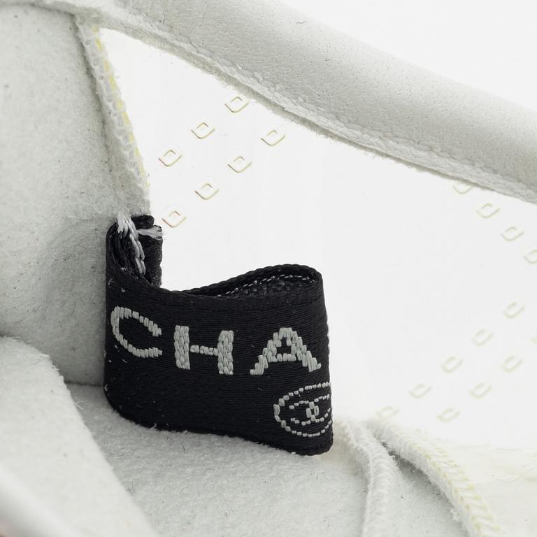 Chanel, hansdskar, size 7.