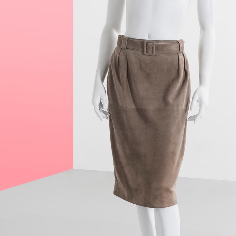 KJOL, Christian Dior.