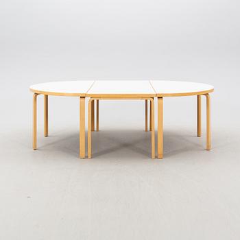 Alvar Aalto, bord modellnr 81a samt 95 Finland 2000-tal.