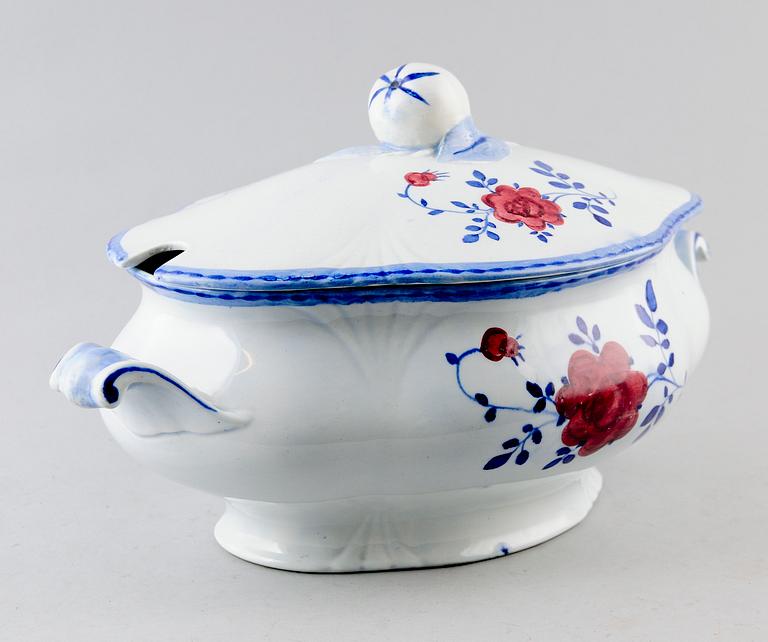 TERRIN MED LOCK, porslin, Rörstrand, sekelskiftet 1900.