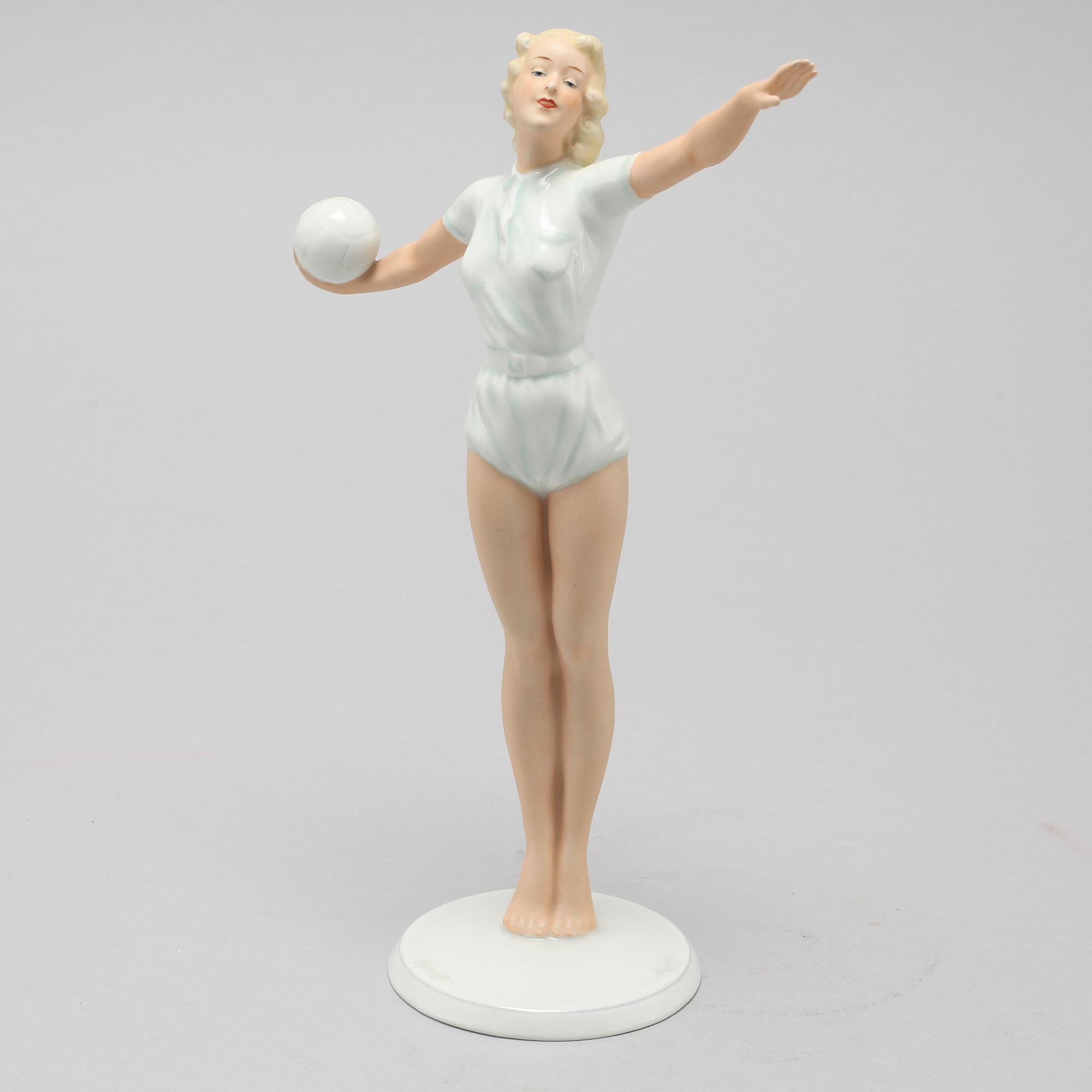 A porcelain figurine by Schaubach Kunst, Germany, 1926-1953.