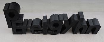 SKYLTBOKSTÄVER, 14 st, plåt, 1900-talets andra hälft.