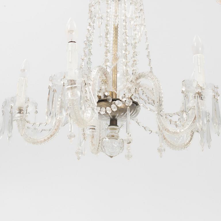 A Venetian style chandelier, early 20th century.