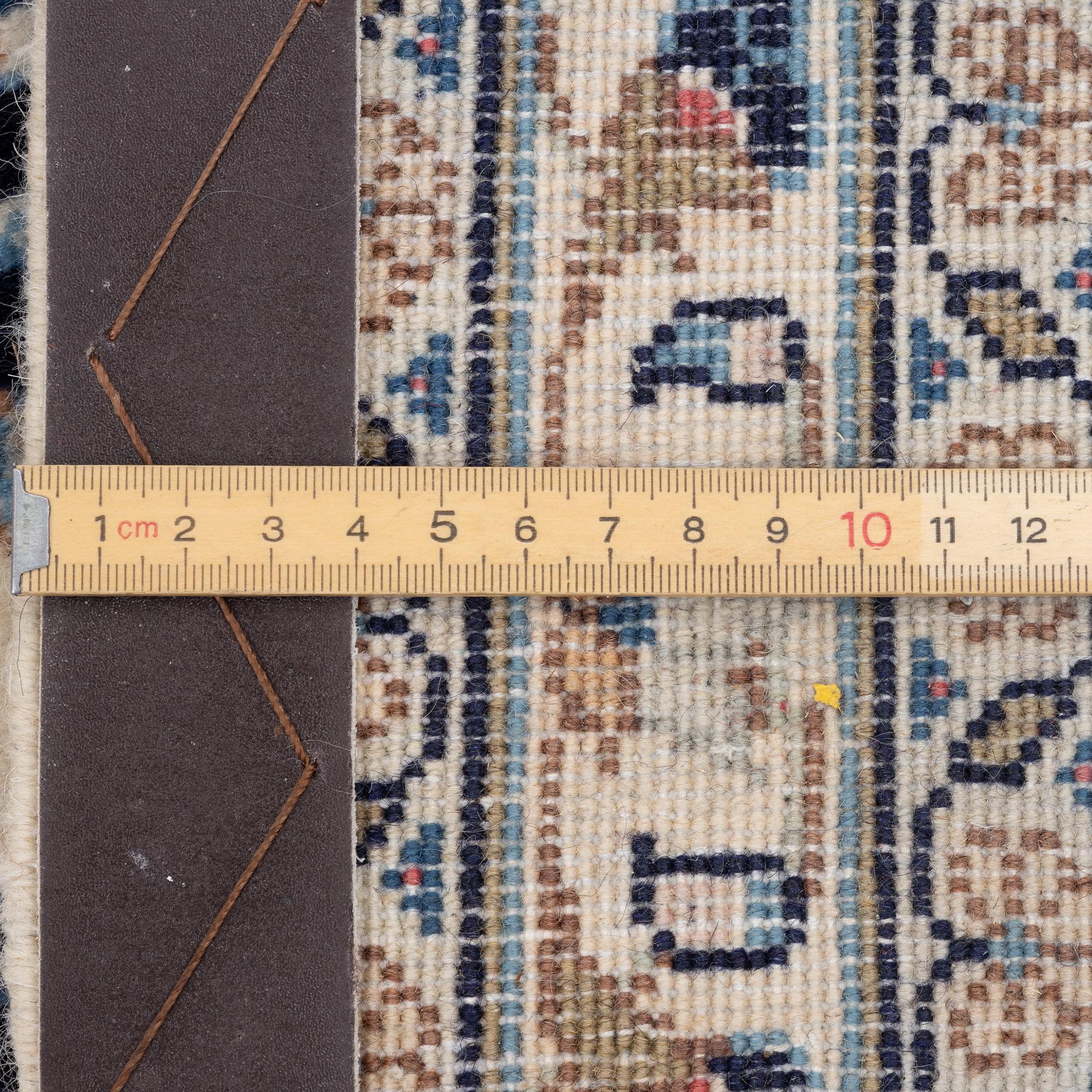 Carpet, Keshan, approx. 370 x 245 cm.