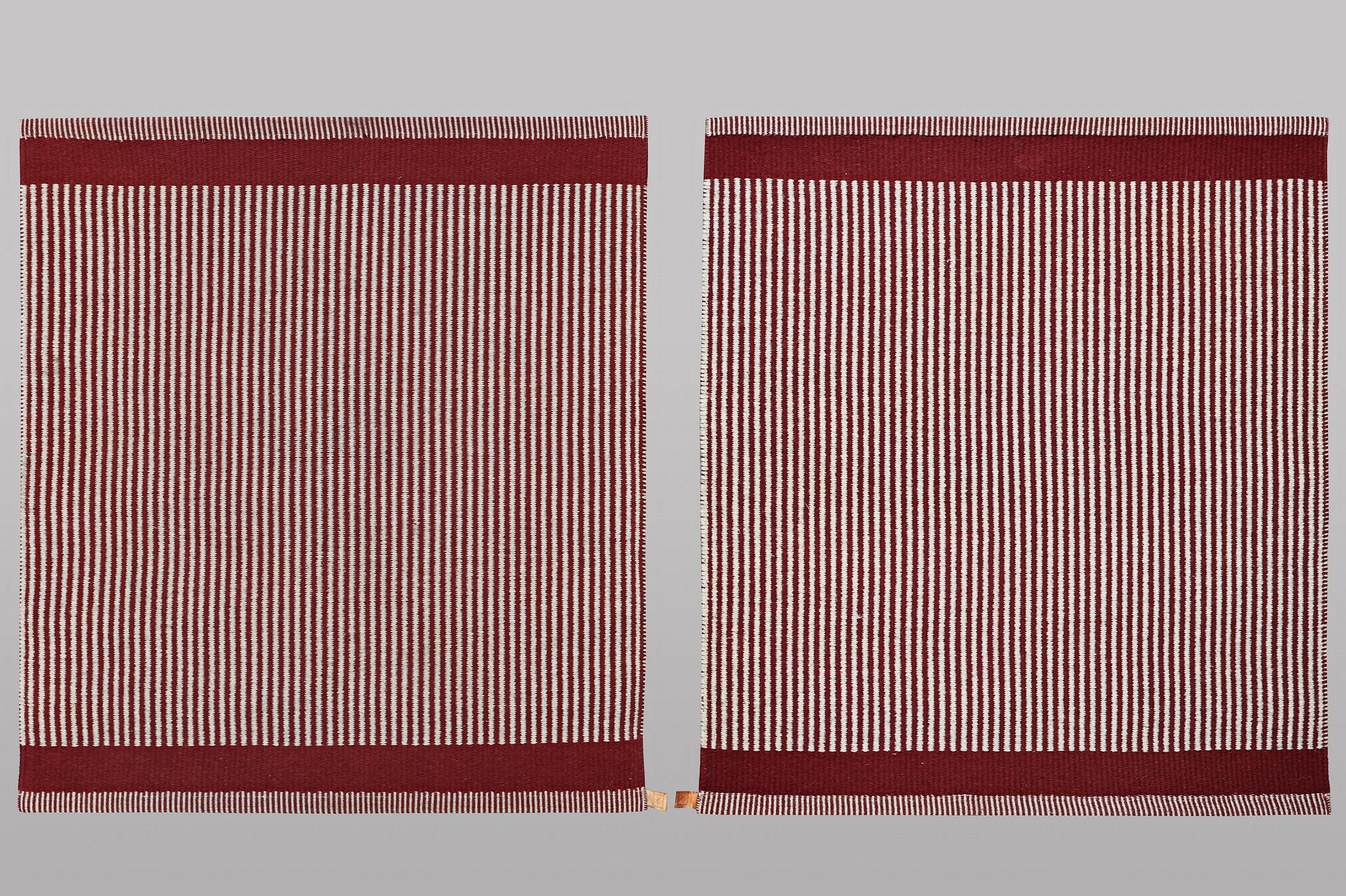 A pair of carpets, Kasthall, ca. 94 x 76 cm & ca. 94 x 86 cm.