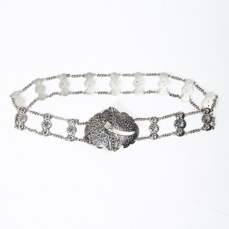 Belt/waistband and two brooches, silver, Russia 1896–1908.