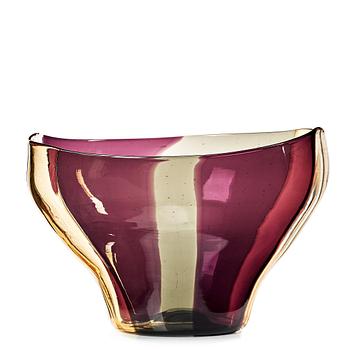 40. Fulvio Bianconi, an oval "A Spicchi" bowl, Venini, Murano, Italy 1950-60's.