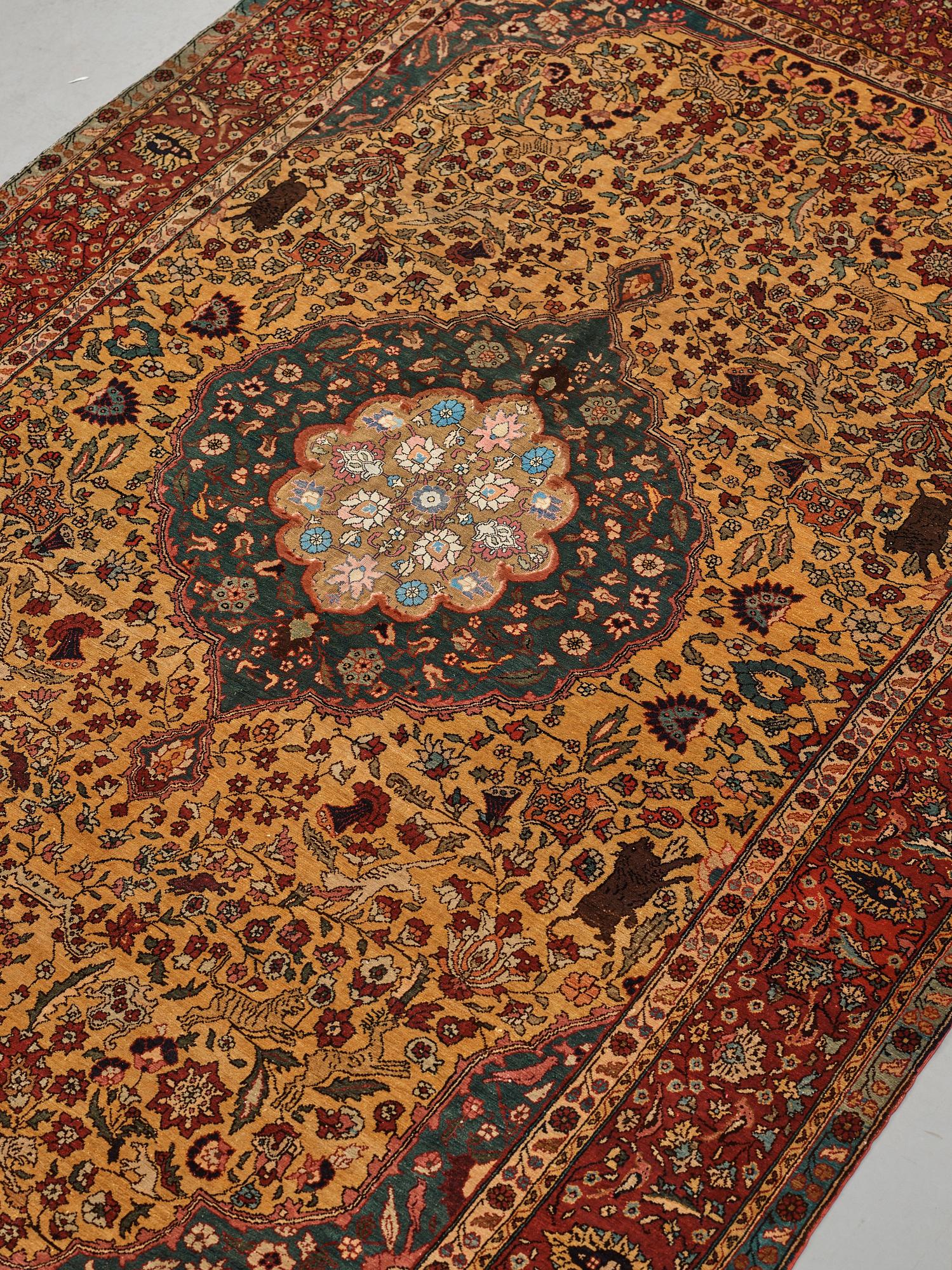 Matto, a semi-antique silk Turkish with metal brocade, ca 194-195 x 127,5-132,5 cm.