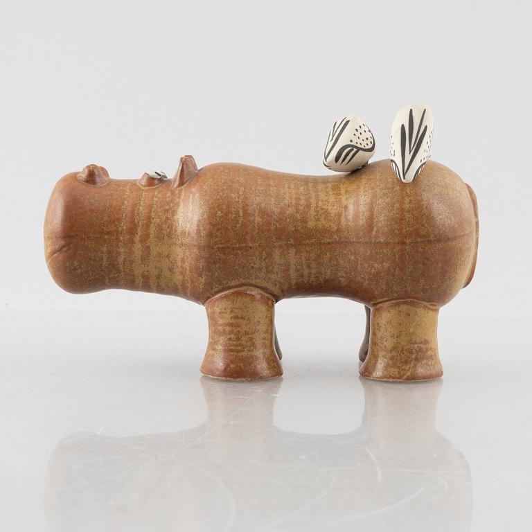 Lisa Larson, figurin, stengods, "Flodhäst med fåglar", Gustavsberg, 1966–1970.