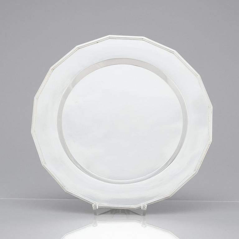 Wiwen Nilsson, a set of 18 sterling silver plates, Lund Sweden 1956- 1962.