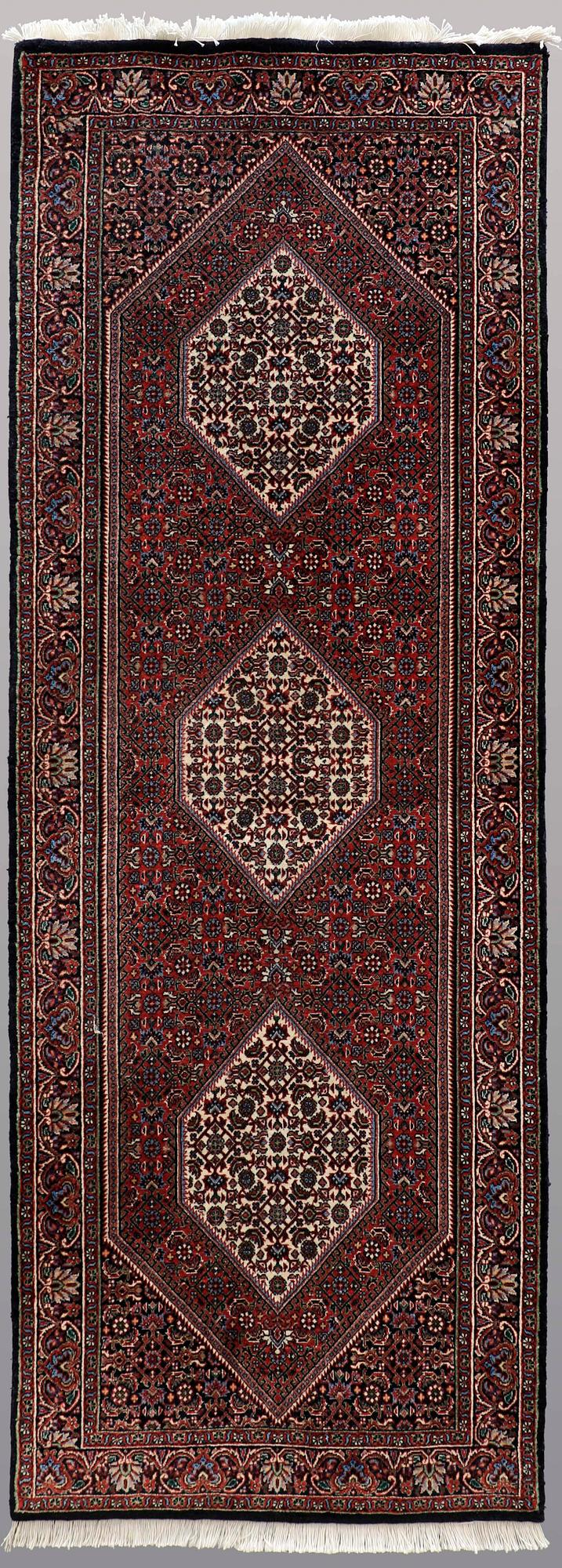 A RUNNER, Bidjar, ca 212 x 76 cm.