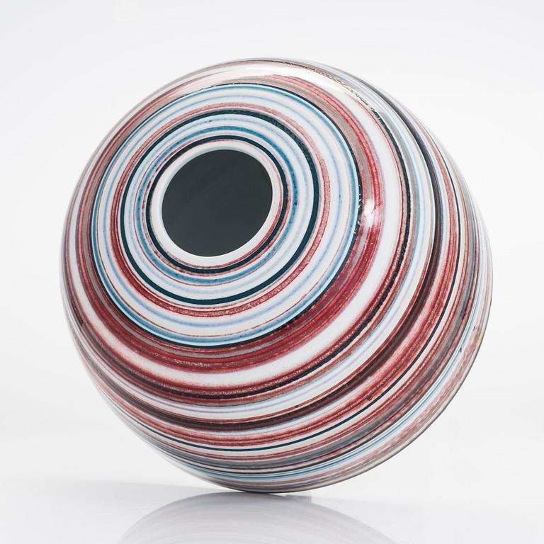 Oiva Toikka, a unique,  porcelain sculpture signed Oiva Toikka Rörstrand CVI. 1994-1995.