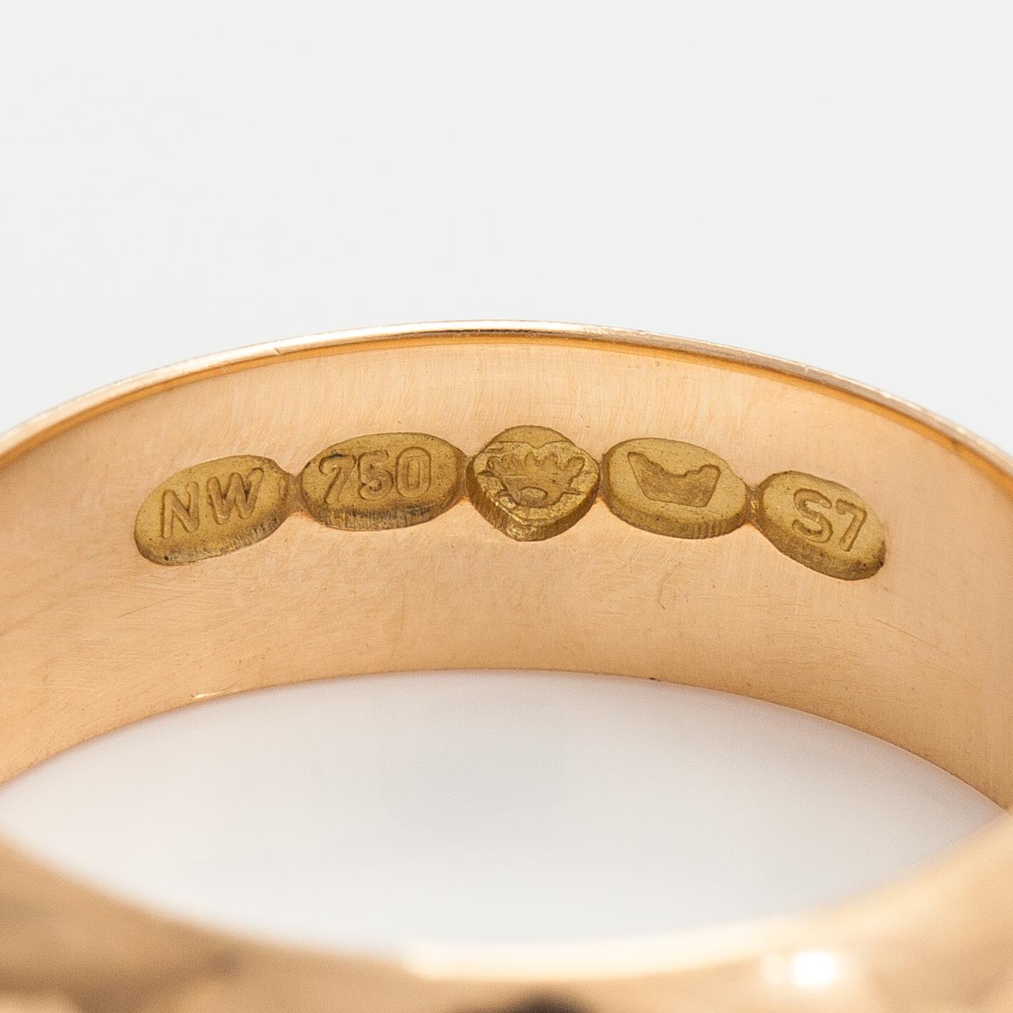 An 18K gold ring. Westerback, Helsinki 1971.