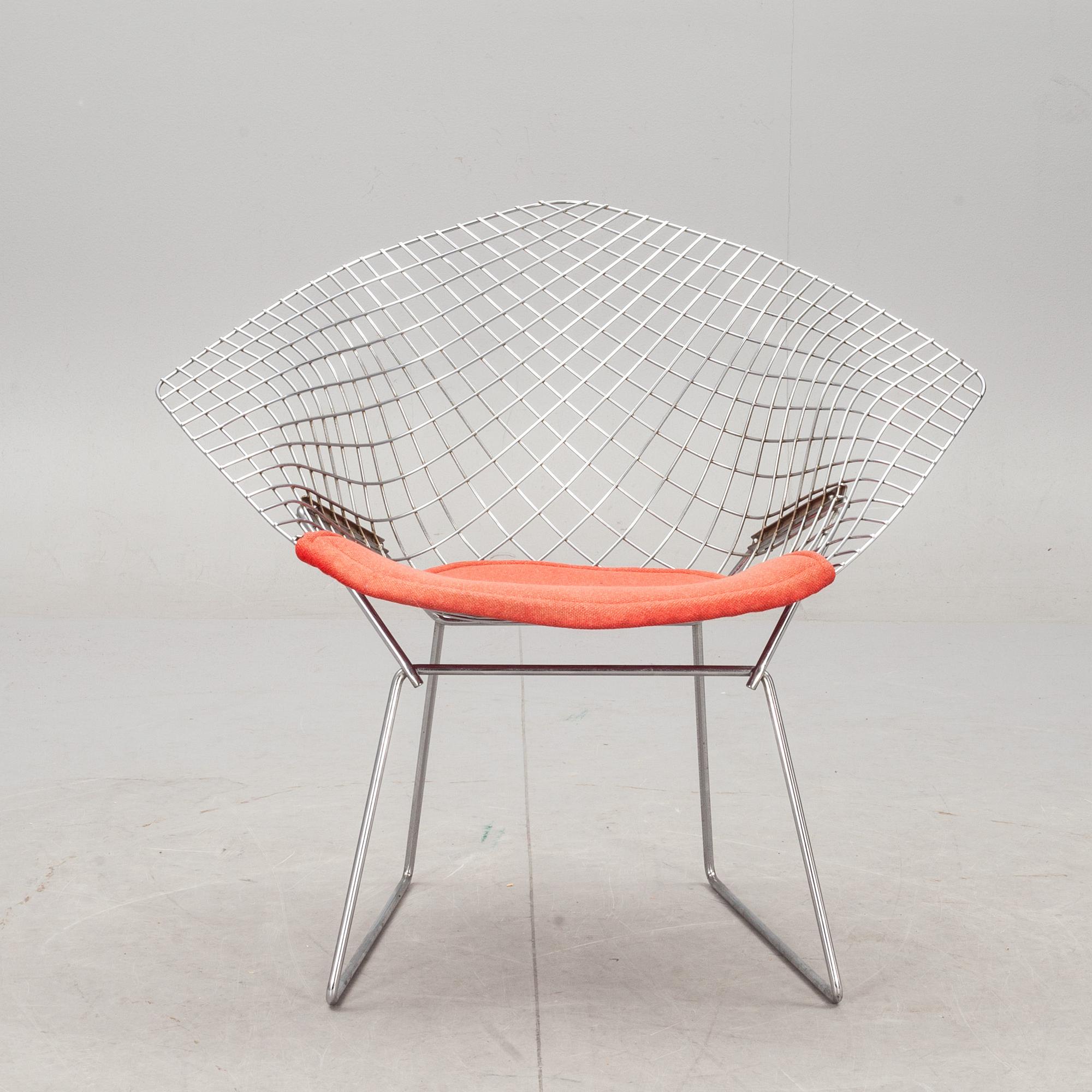 KARMSTOL, "Diamond Chair", design Harry Bertoia.