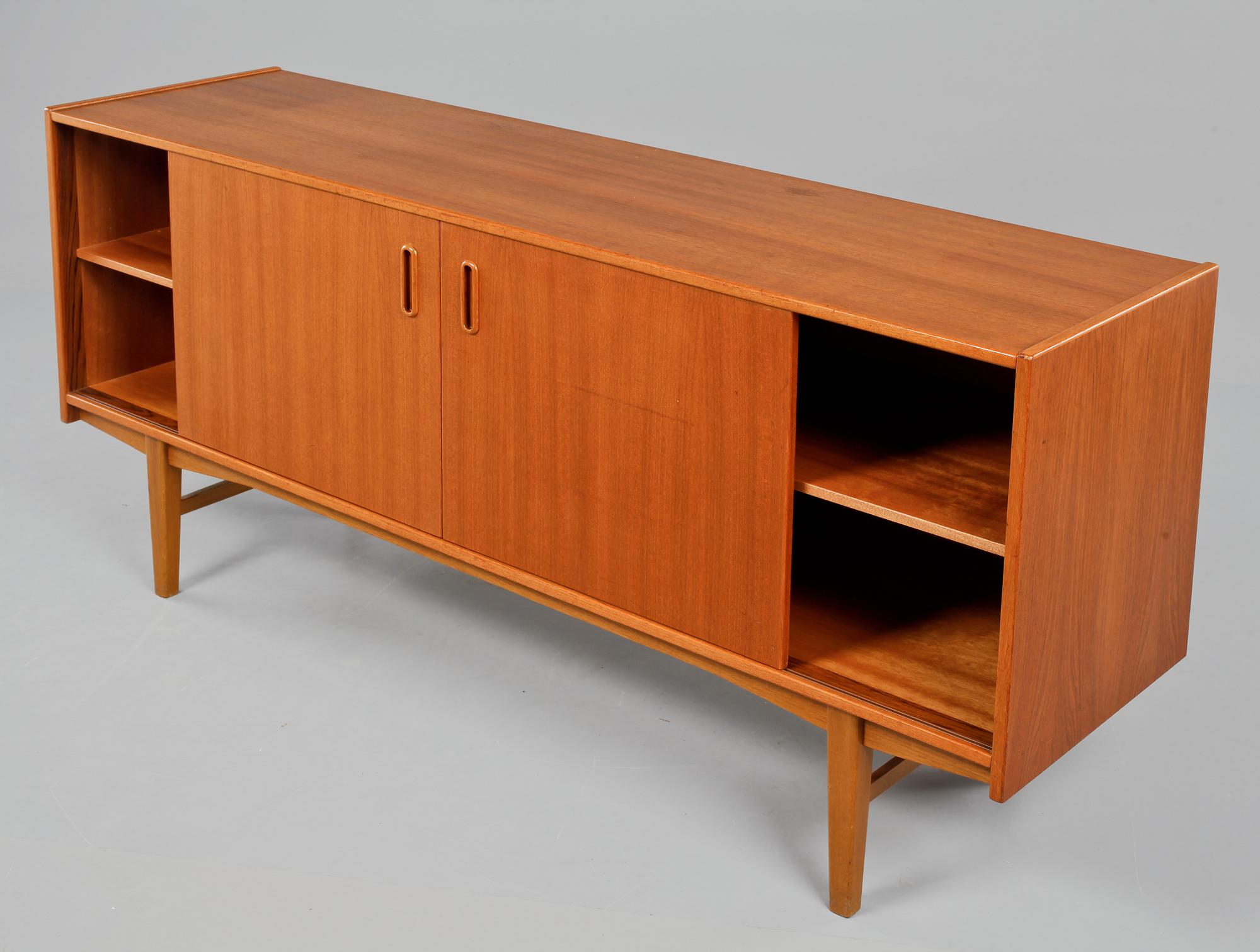 SIDEBOARD, Sverige, 1950-tal.