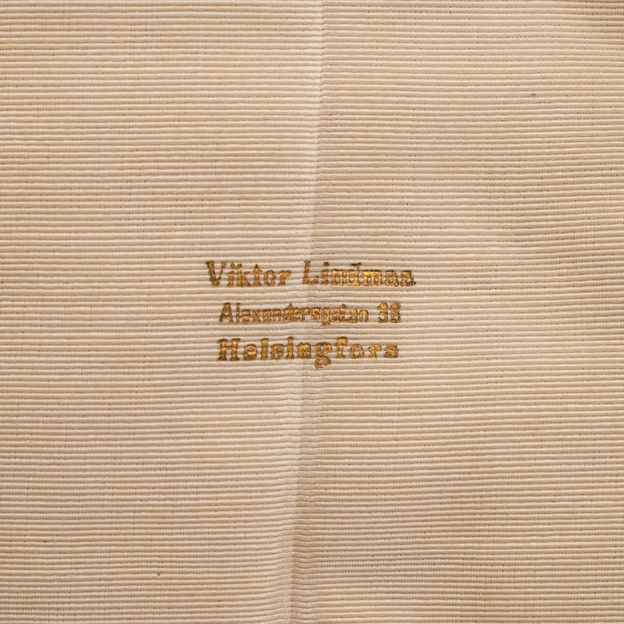 A canteen box of 253 pieces silver cutlery by Viktor Lindman, Helsinki 1916.