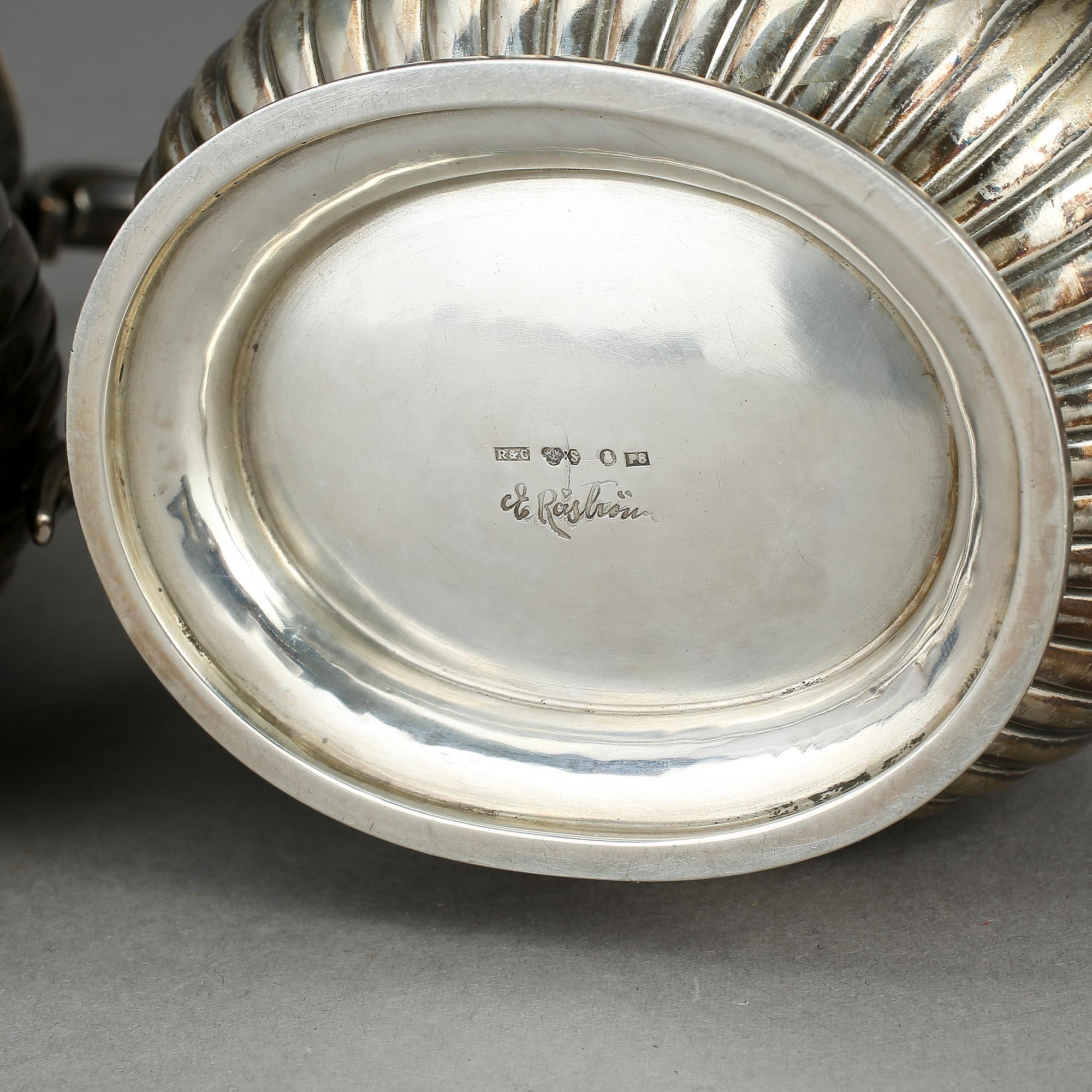 KAFFESERVIS, 3 delar, silver, E Råström, Stockholm 1941, tot ca 1130 gram.
