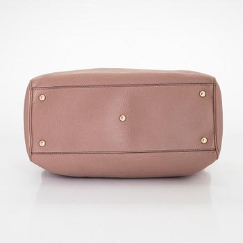 Gucci, a 'Bamboo shopper' bag.