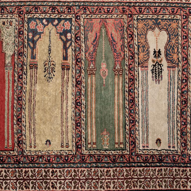 Matto, a runner, an old Anatolian saf, ca 228 x 83,5-85,5 cm (as well as 1,5-2,5 cm flat wave at the ends).